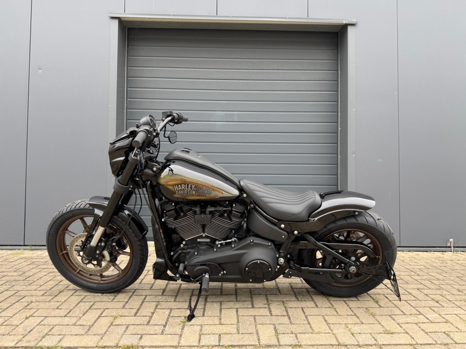 Harley-Davidson FXLRST Low Rider ST 117  ABS Custombike!!!!