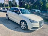 Audi A1 Ambition SPORTBACK automatica - Audi A1 mit Diesel-Antrieb: Limousine, Automatik