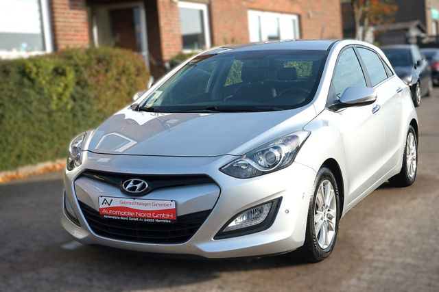 Hyundai i30 Style*Service Neu*Hu Au Neu*1 Hand