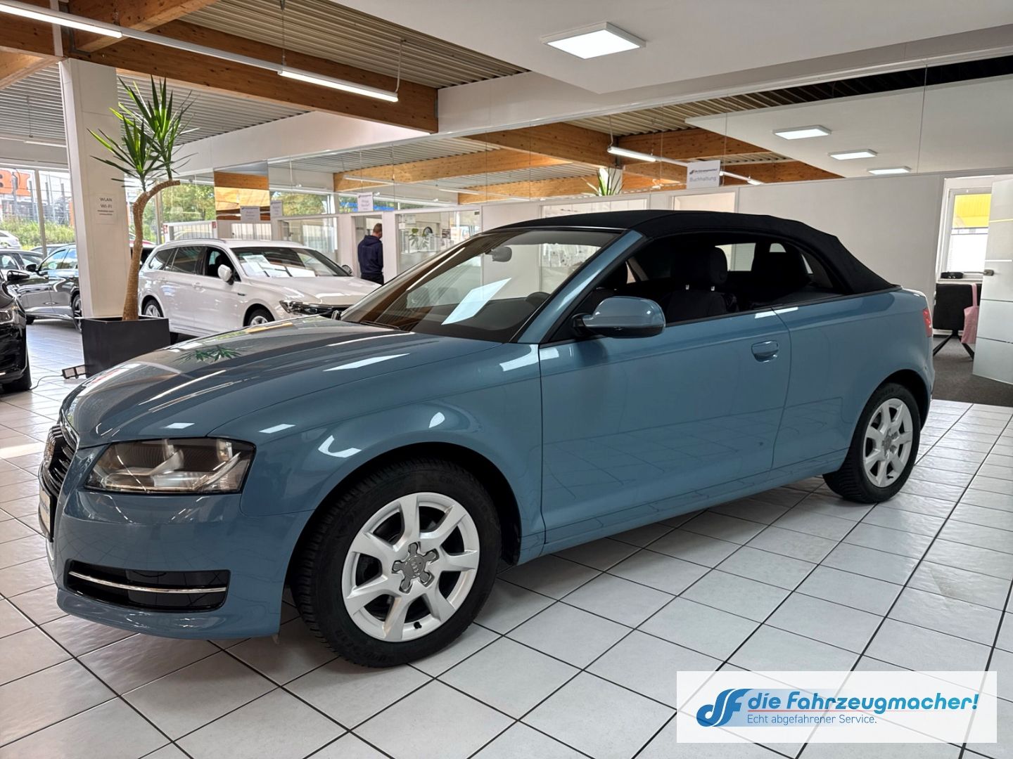 Fahrzeugabbildung Audi A3 Cabriolet Attraction 1.2 TFSI AD Alu el.SP Sp