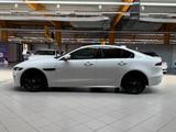 Jaguar XE R-Dynamic S|ACC|HUD|SHZ|PDC|LED|DAB|BT|Kamera - Jaguar XE Gebrauchtwagen