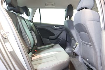 Skoda Kamiq 1.0 TSI Selection AID+CARPLAY+KEY+KAM+LED