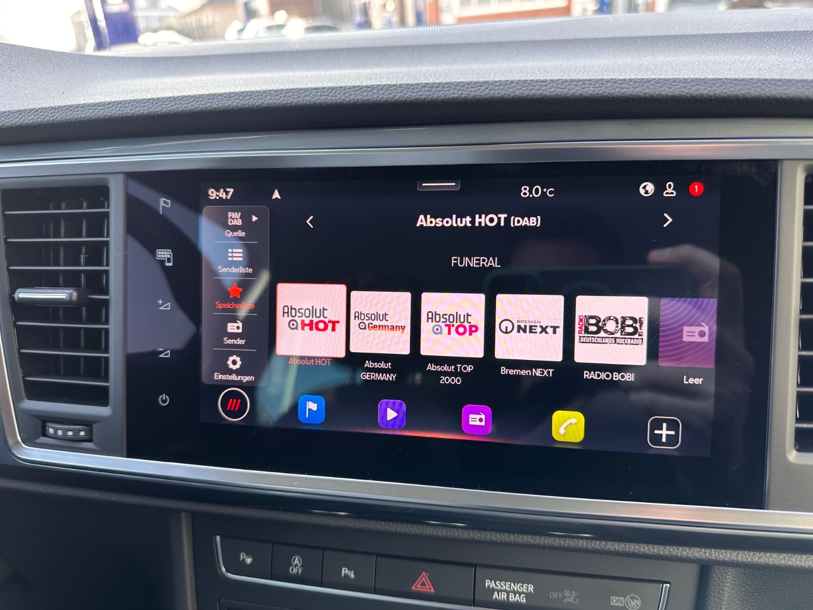 Fahrzeugabbildung SEAT Ateca 1.5 TSI Style DSG AHK/Navi/ACC/LED/SHZ/APP