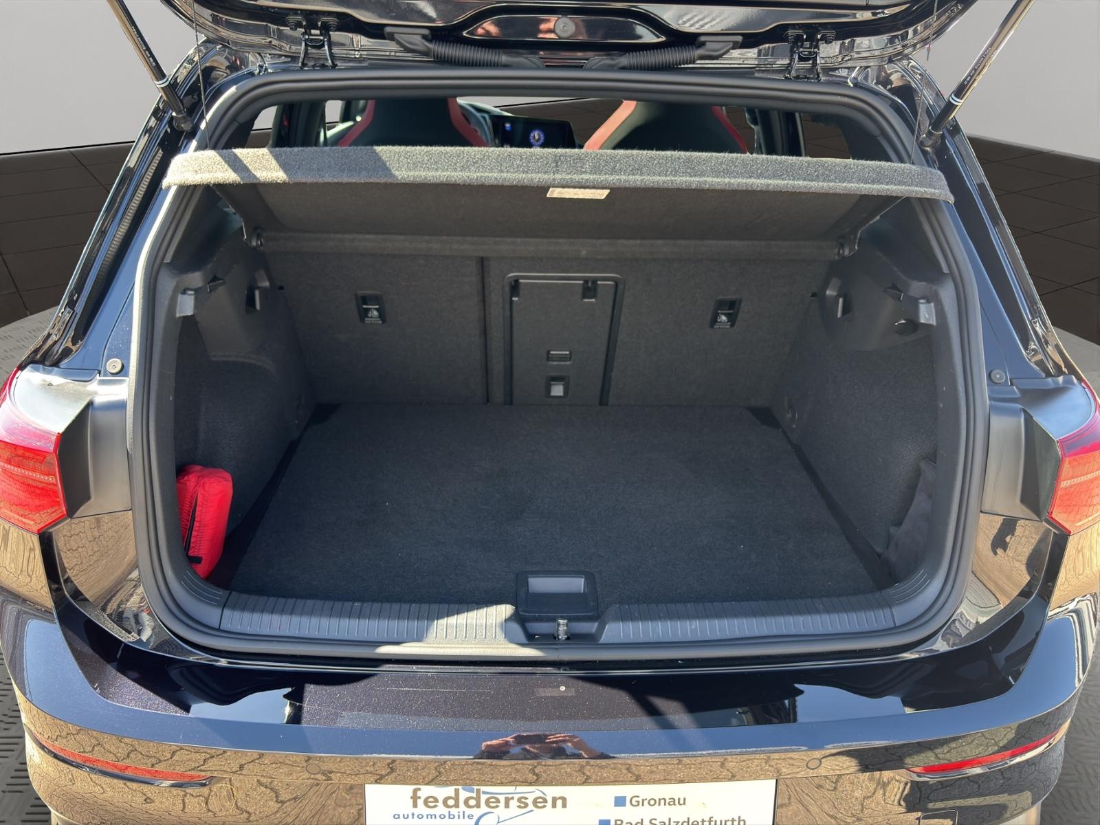 Volkswagen Golf VIII GTI 2.0 TSI Navi ACC IQ.LIGHT Pano Sit, миниатюра 21