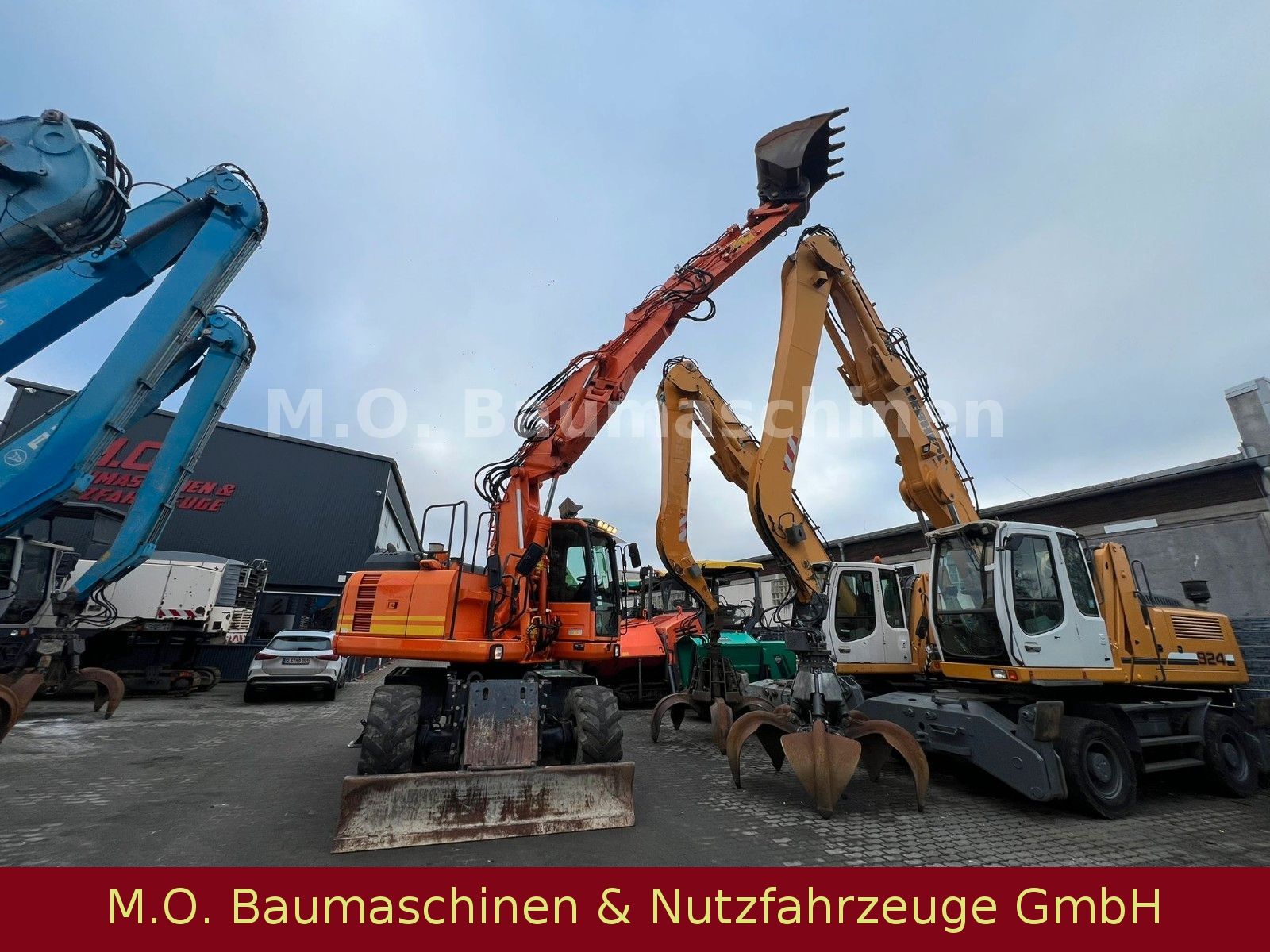 Fahrzeugabbildung Komatsu PW 148-8 / AC / SW / Hammerleitung / VSA /ZSA/