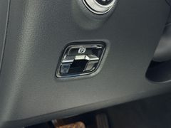MERCEDES-BENZ CLE 200 Avantg Adv+ LedHP 360 AHK Leder 1.Hd