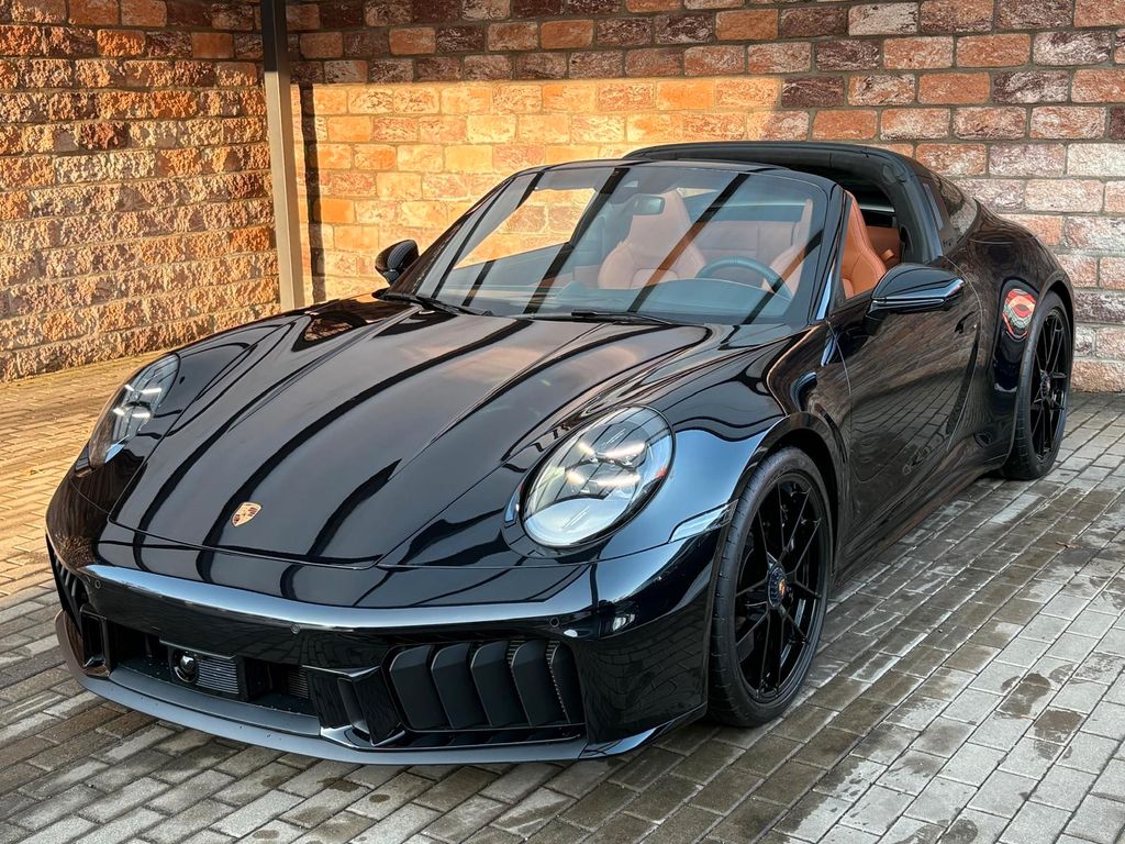 Porsche 911 Targa 4 GTS*Lift*Bose*HD-Matrix*voll