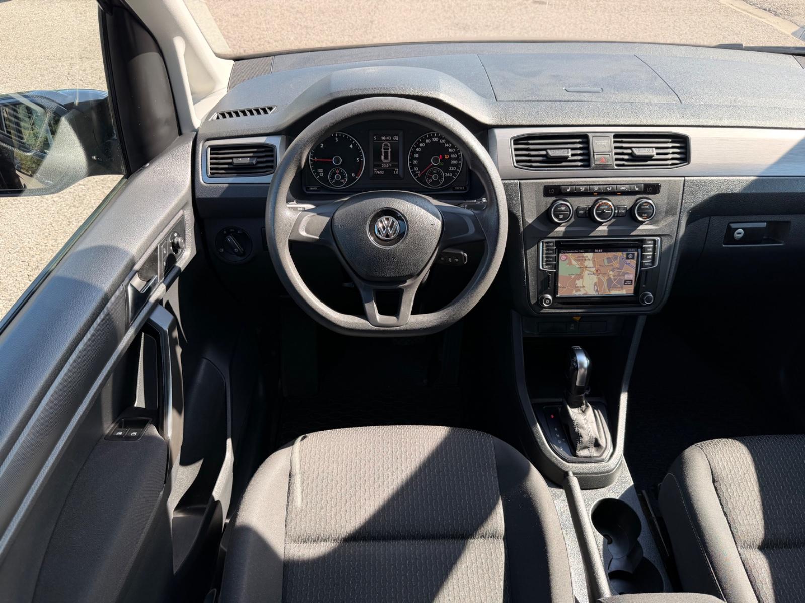 Volkswagen Caddy 2,0 TDI Aut / 7xSITZER / AHK / NAVI / STHZ