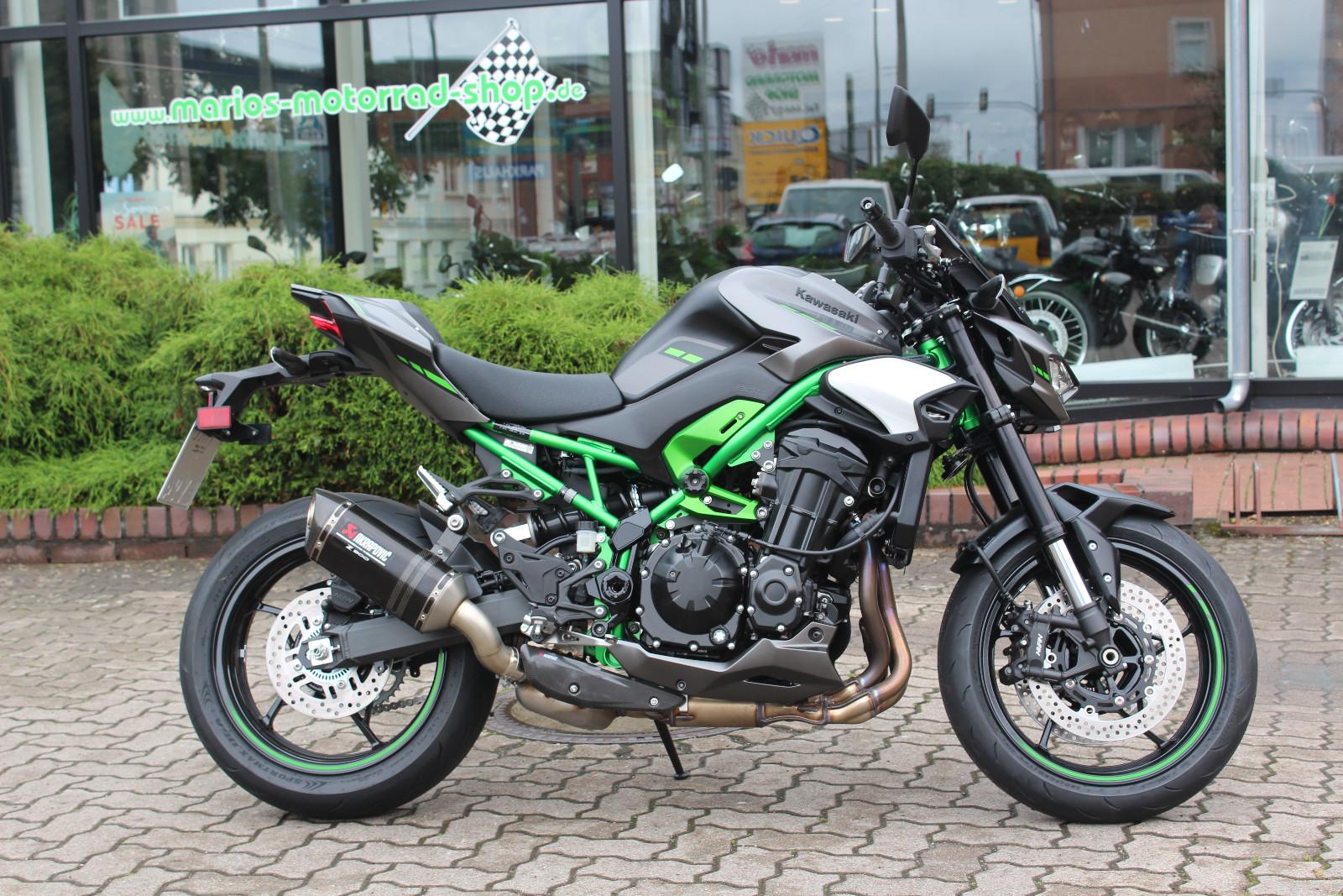 Kawasaki Z900 SE "Performance"