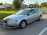 Volvo V70 2.4 D5 Summum - Volvo V70 mit Diesel-Antrieb: 2.5