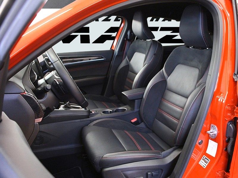 Fahrzeugabbildung Renault Arkana Mild Hybrid 160 EDC R.S. Line*Fast Track*