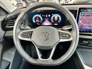 Volkswagen Passat - 9