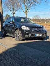 Mercedes-Benz ML 63 AMG 4MATIC AMG