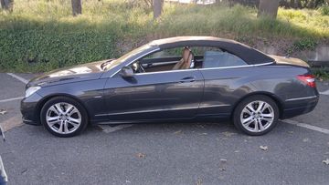 Mercedes E 220 - 2