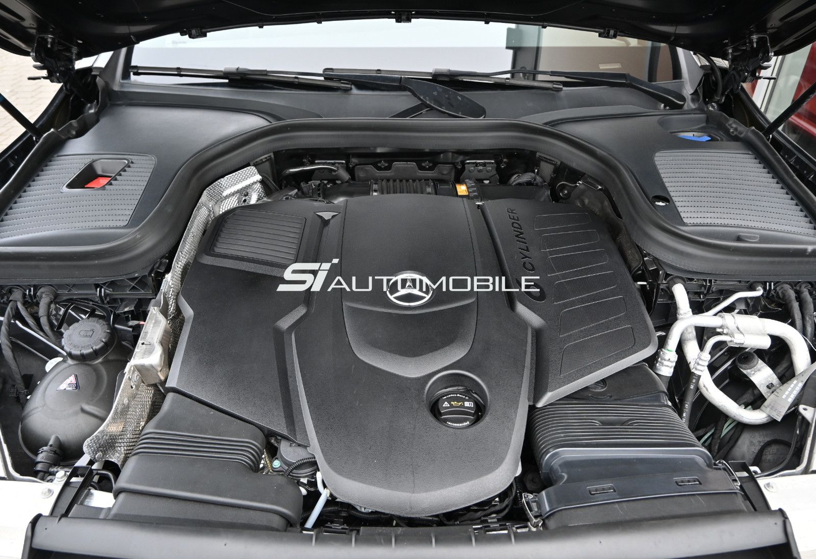 Fahrzeugabbildung Mercedes-Benz GLC 400 d 4MAT. AMG LINE Int. °ACC°AHK°AIRMATIC°