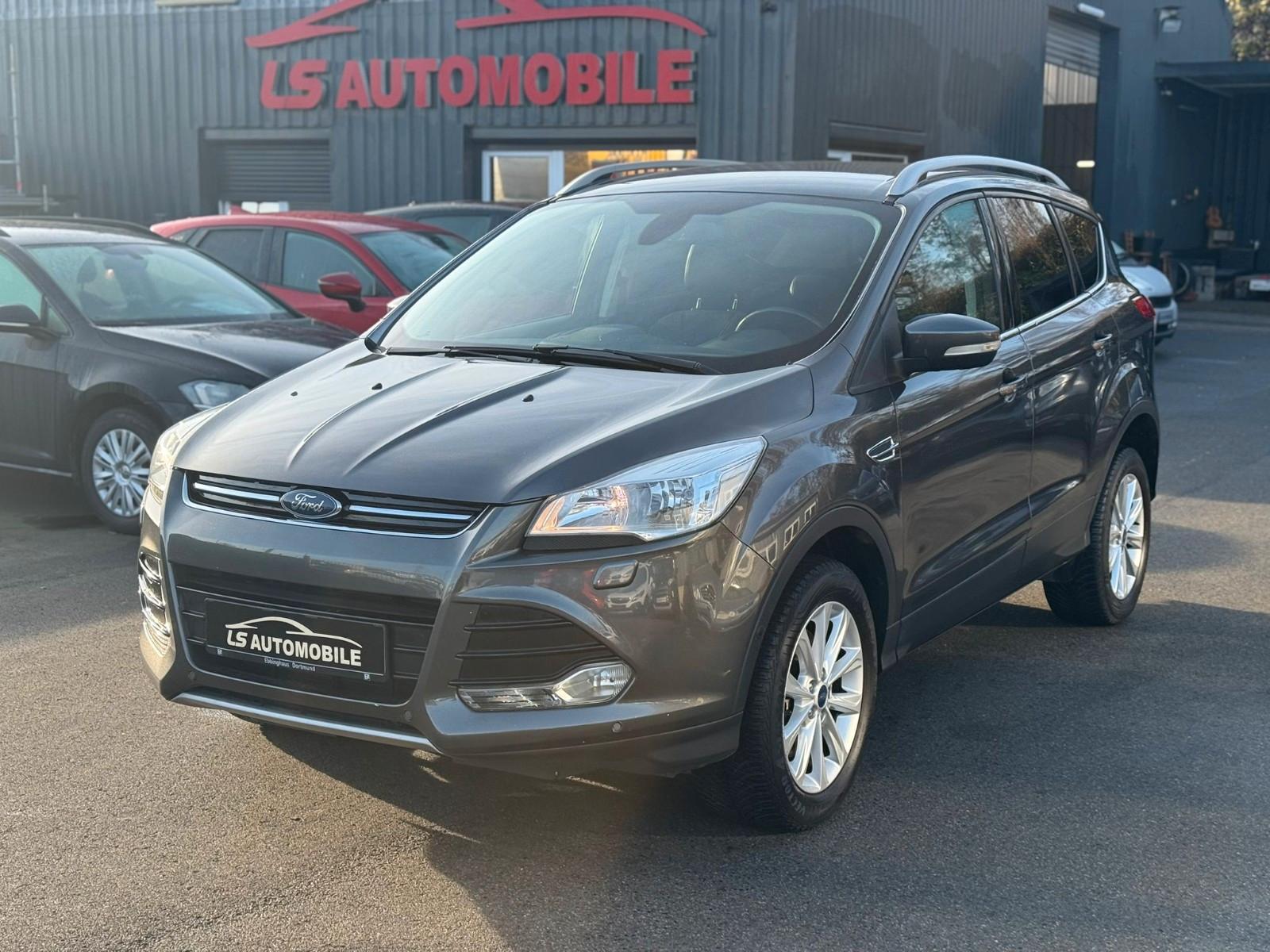 Ford Kuga Titanium/PDC/SHZ/Navi/Leder/Euro6