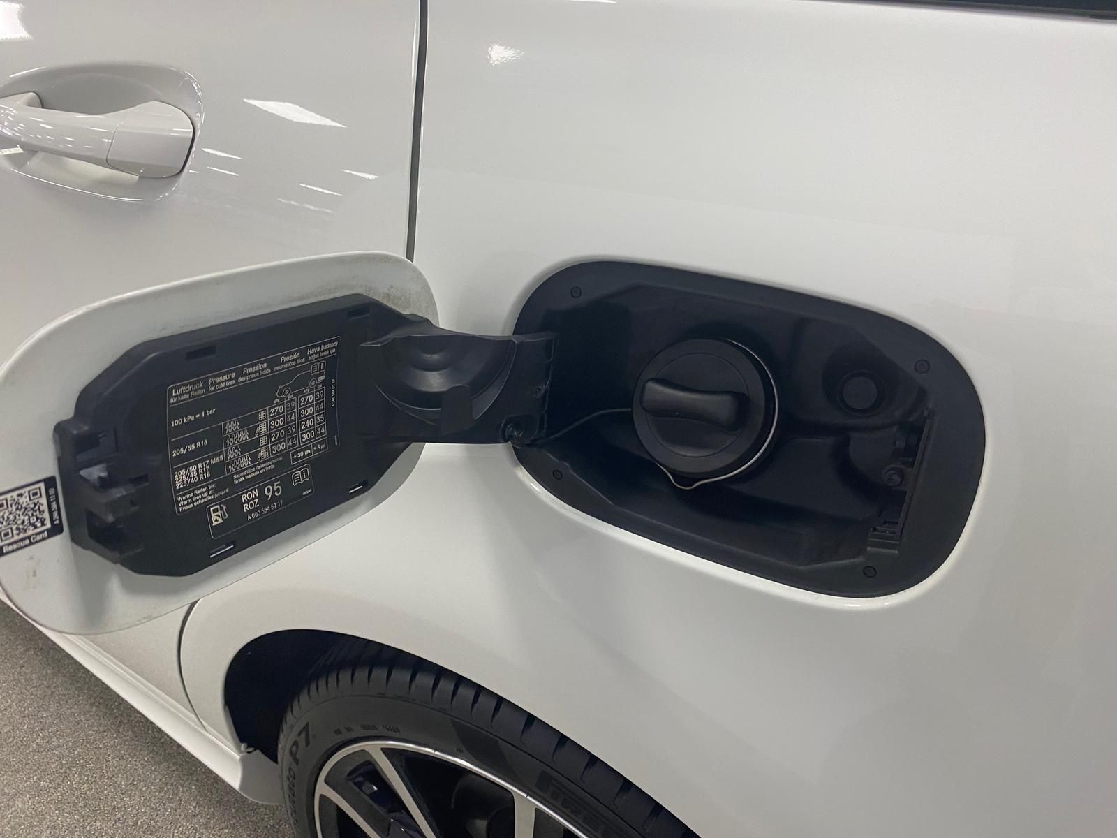 Fahrzeugabbildung Mercedes-Benz B 220 Urban+NAVI+AHK+ALLRAD+KAMERA+18"+DCT+