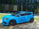 Ford Focus RS Allrad mit Fordlangzeit Garantie - Ford Focus: For RS