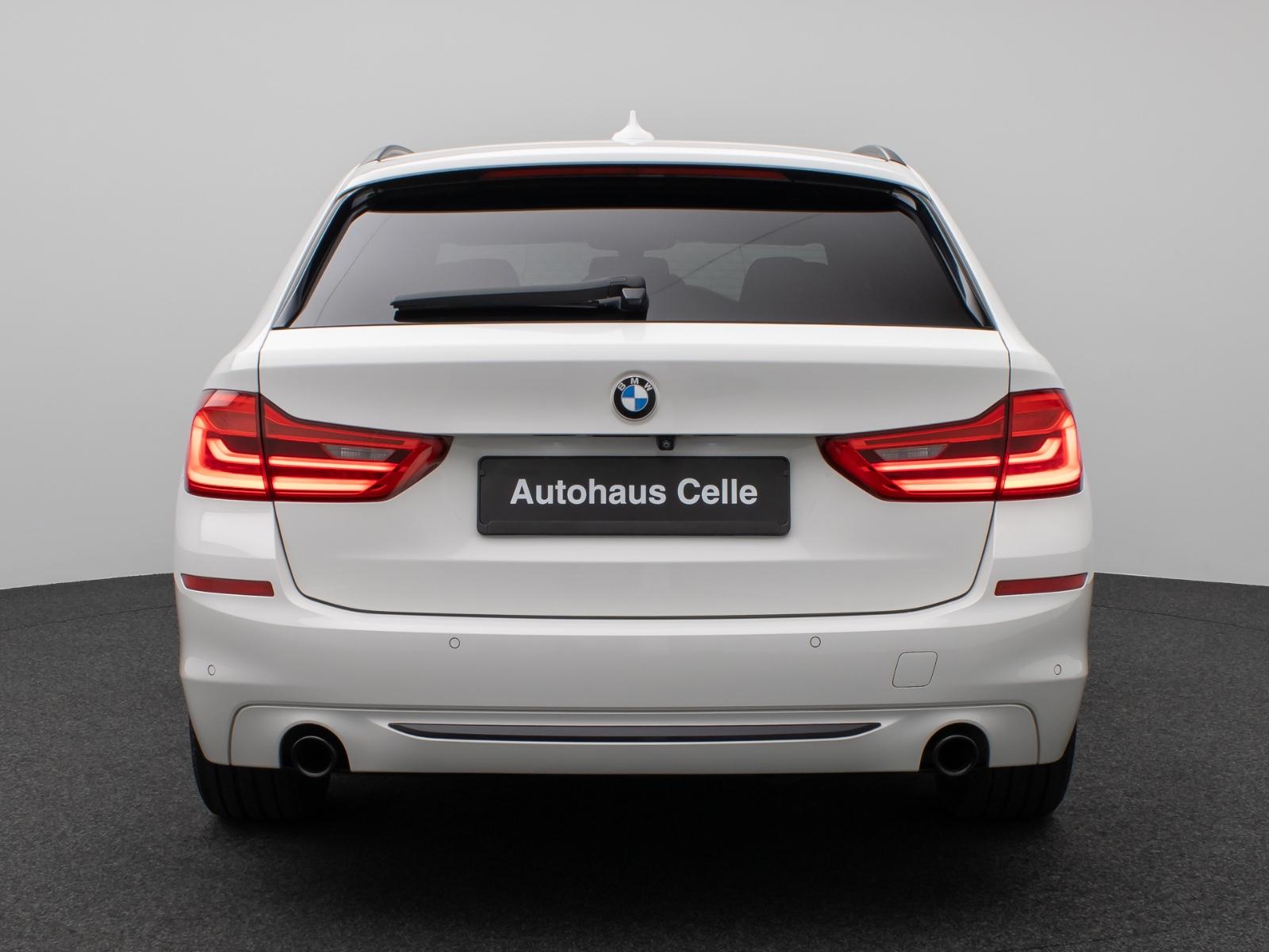 BMW 520d xD Tour Sport Line Pano H/K Exklusiv Paket