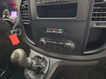 Mercedes Vito - 12
