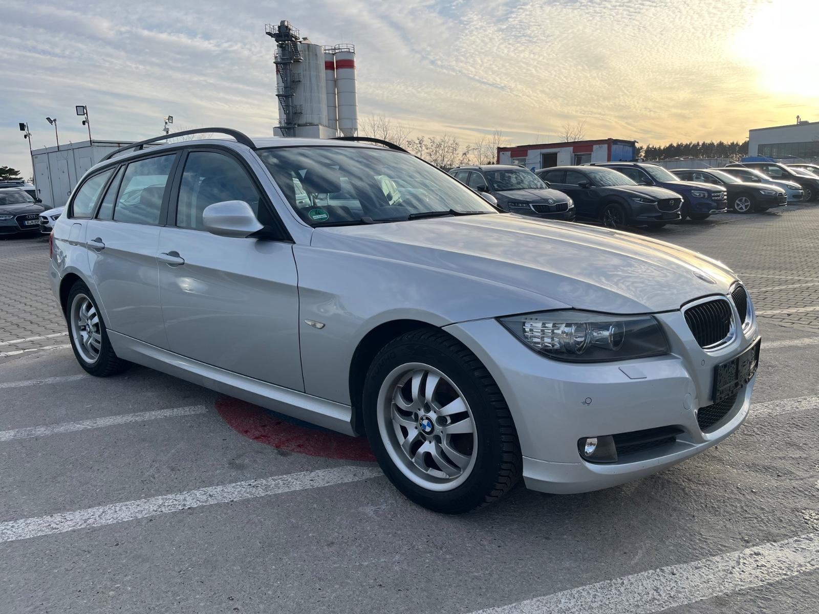BMW 320 Touring/Xenon/Navi/PDC/2 Hand/Tüv Neu