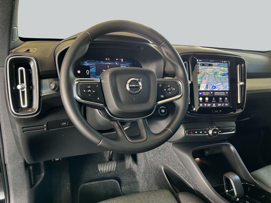 Volvo XC40 B3 Plus-Dark DKG Pano Pixel-LED AHK Pilot B