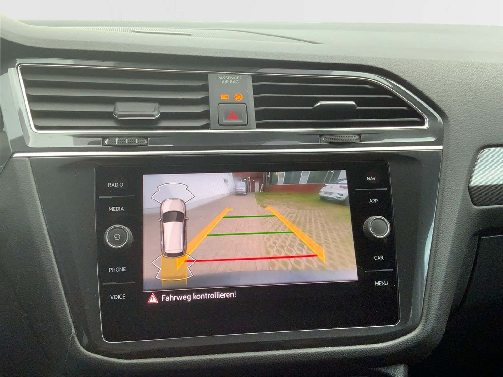 Tiguan Allspace 2.0 TDI Life 4M RFK,SHZ, NAV,AHK