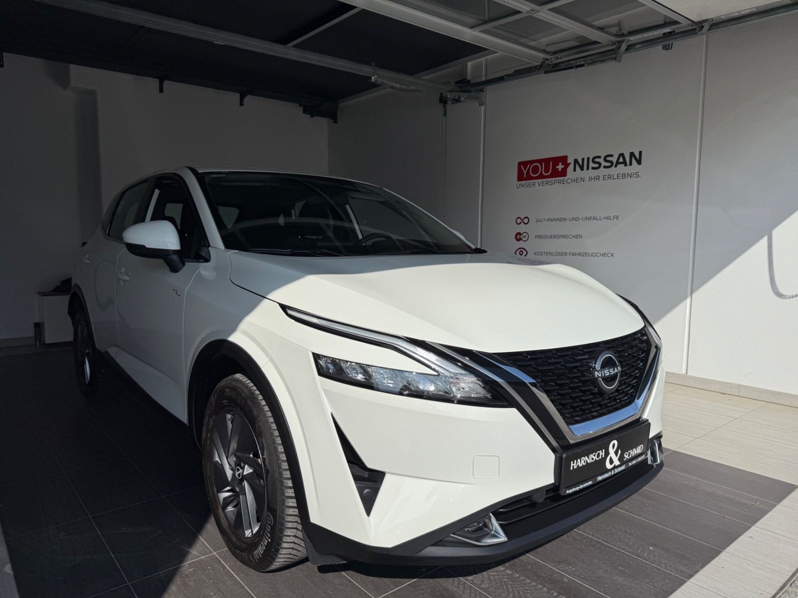 Fahrzeugabbildung Nissan Qashqai Acenta, Rückfahrkamera., Apple Car Play