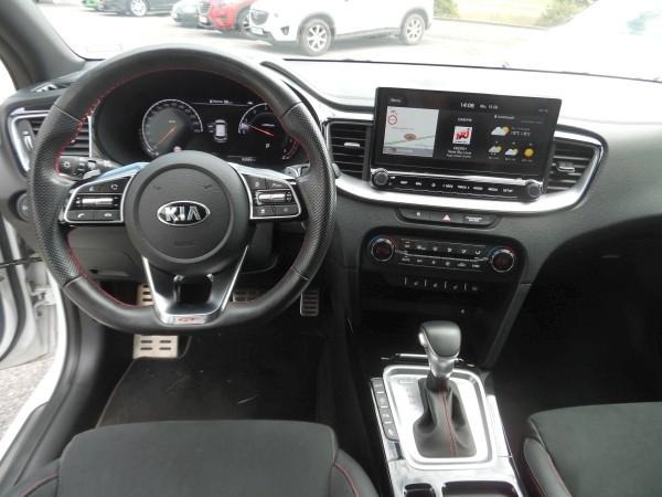 Kia ProCeed GT / mit Klappensteuerung
