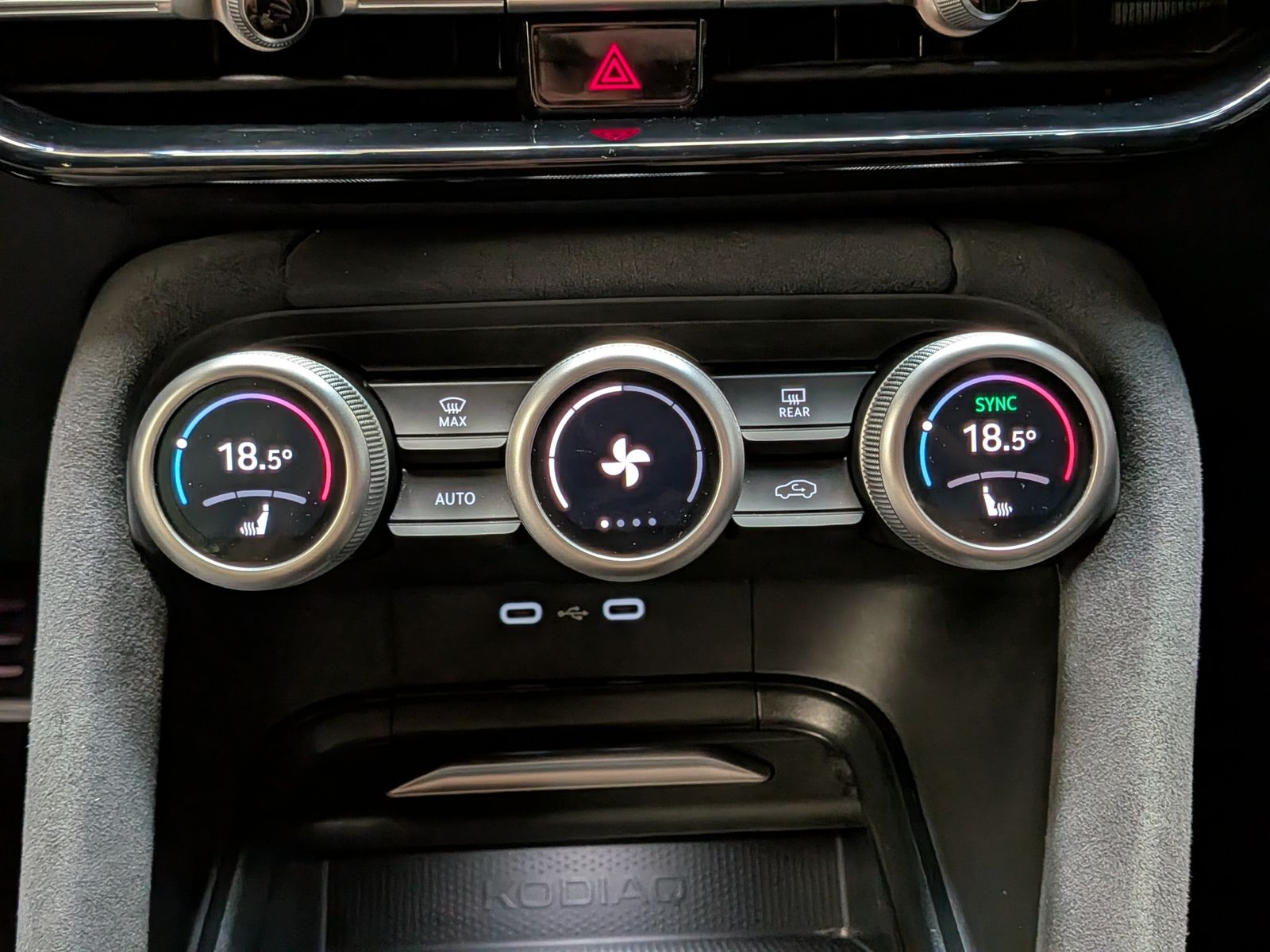 Fahrzeugabbildung SKODA Kodiaq 2.0TDI SPORTLINE*MEMOR*CAM*LED*ACC*7-SITZ