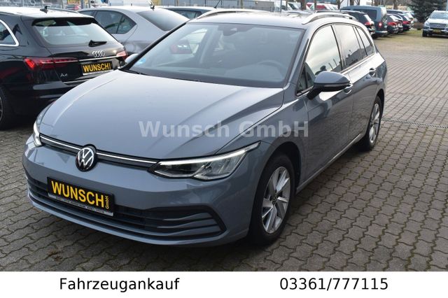 Volkswagen Golf VIII Variant Life