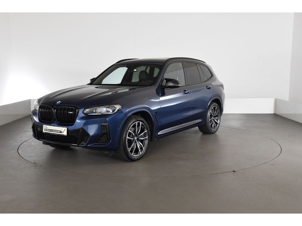 BMW X3 — hlavná fotografia