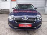 Skoda Superb 1,8 Combi Automatik, Navi, - Skoda Superb mit Benzin-Antrieb: Kombi, 1.8