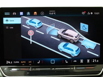 Fahrzeugverkauf 16 Volkswagen Tiguan 1.5 eTSI 110 kW Life AHK elek. Koffer Kam