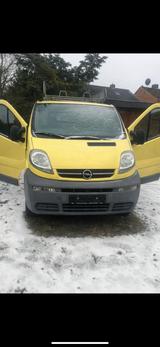 Opel Vivaro top Zustand - gebrauchte Opel Vivaro aus dem Jahr 2006