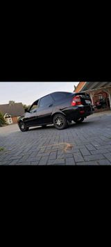 Lada LADA PRIORA 1.6 Auto gas benzin - Lada mit Benzin-Antrieb: Kleinwagen