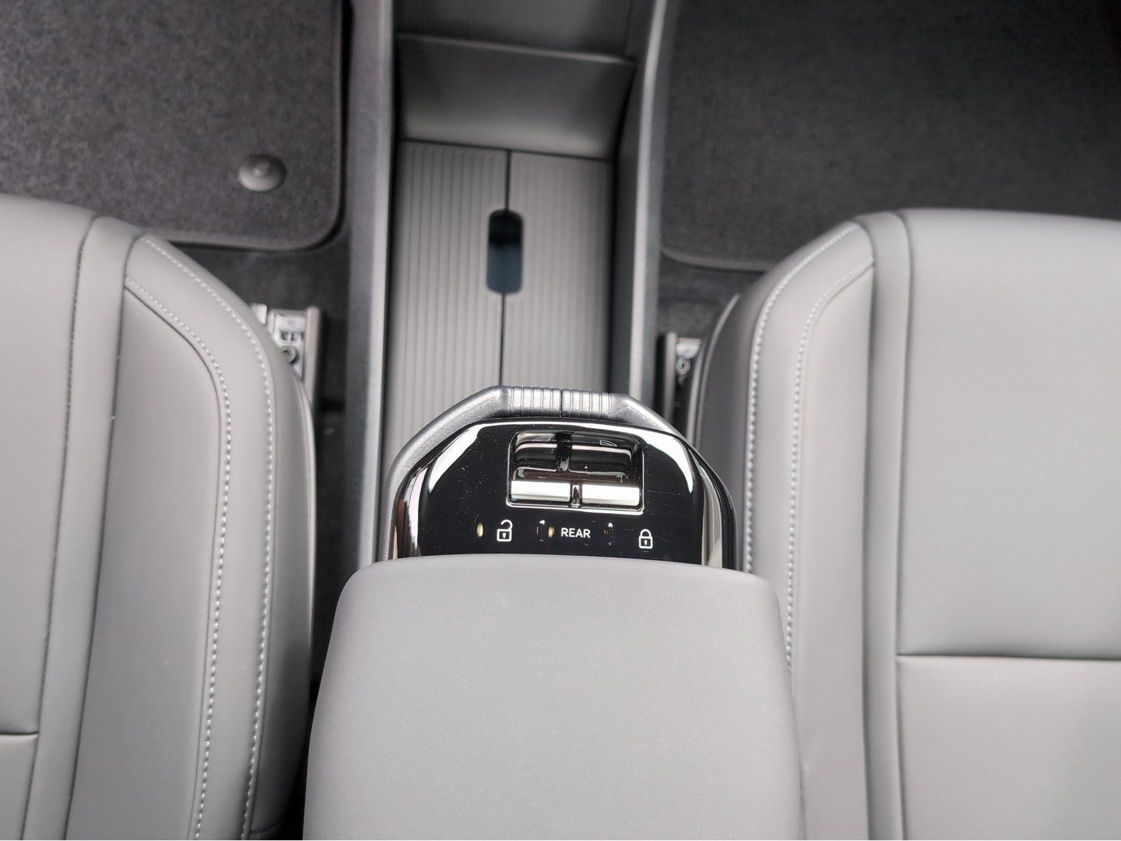 Volvo EX30 - Bild 13