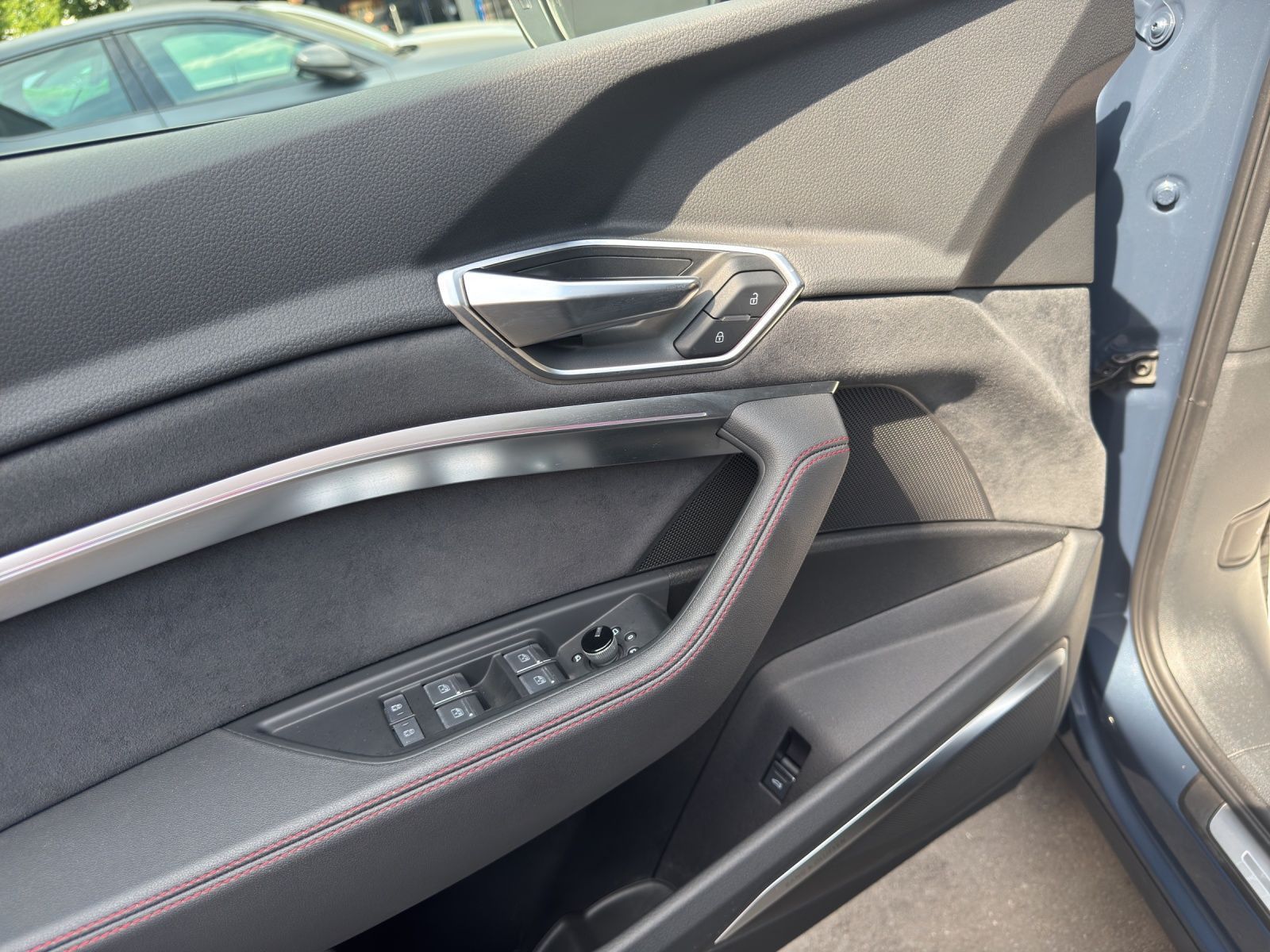 Audi Q8 e-tron - Bild 20