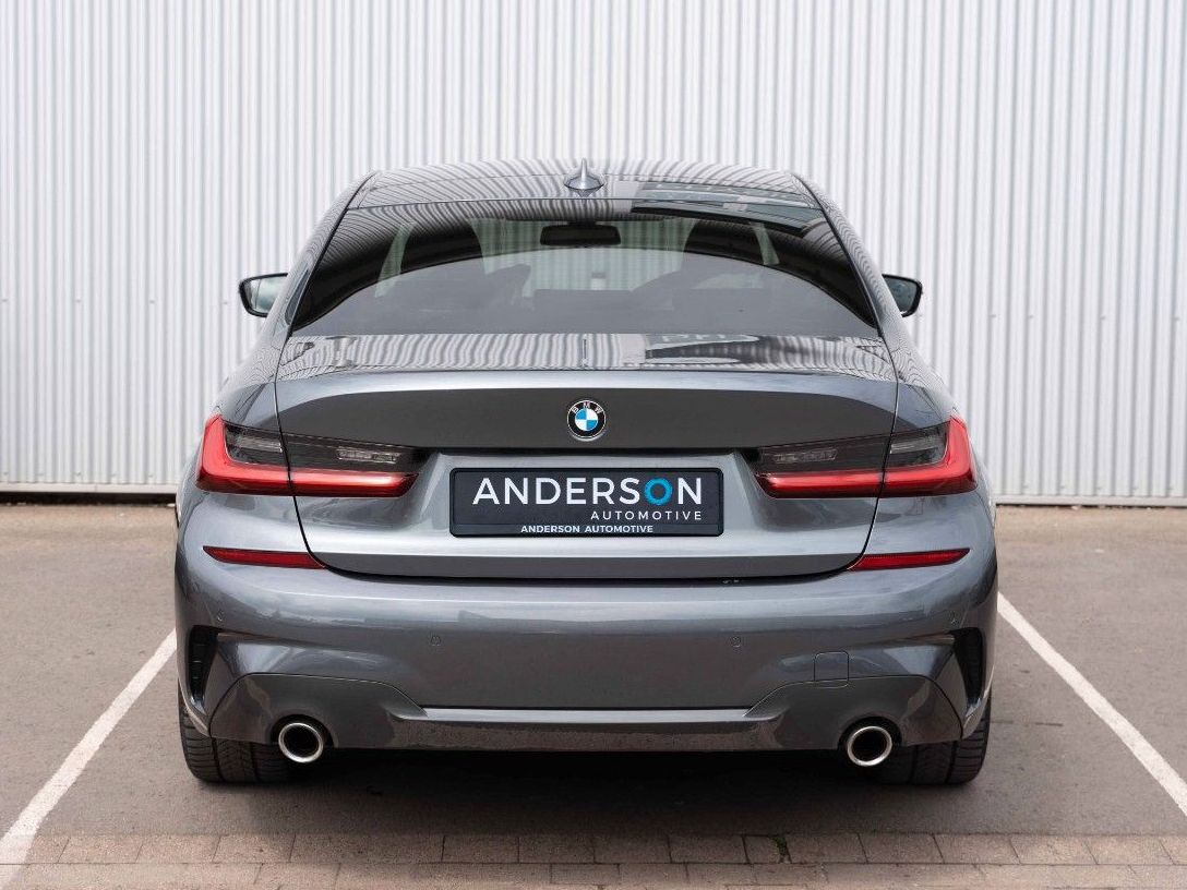 Fahrzeugabbildung BMW 320 D M SPORT LED VIRTC SHADOW HUD LANE