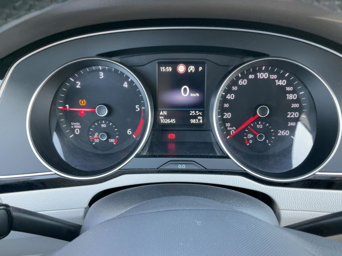 Volkswagen Passat Variant - Bild 16