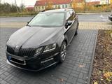 Skoda Octavia Combi RS