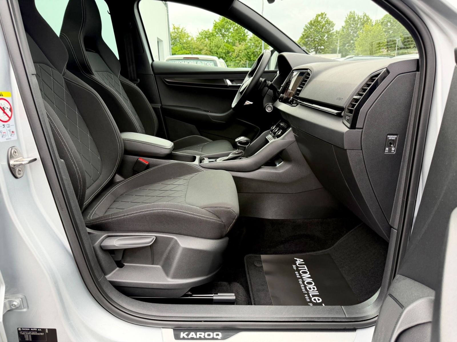 Skoda Karoq Sportline 2.0 TSI DSG 4x4 PANO LED ACC AHK foto 13