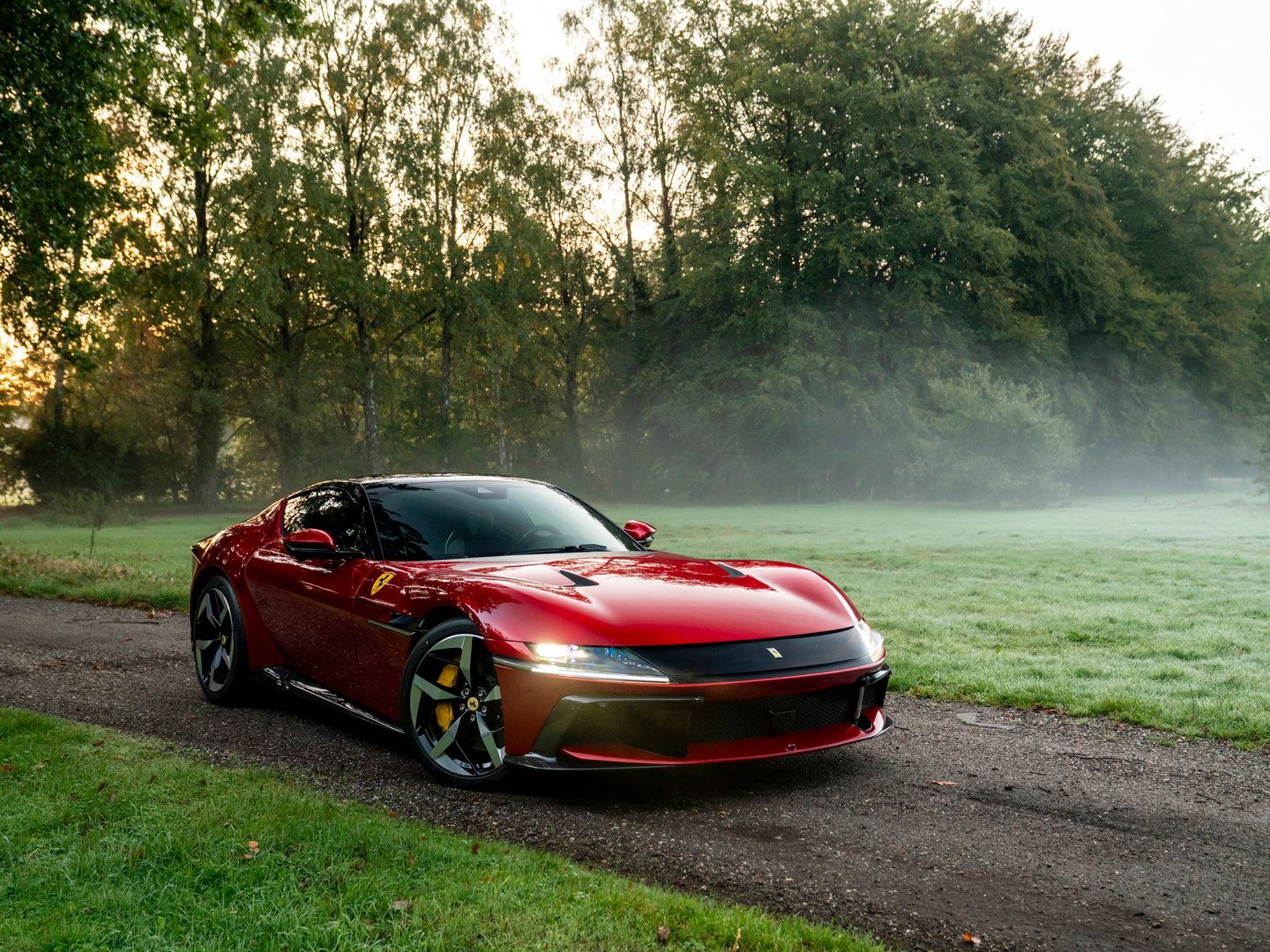Ferrari 12 Cilindri 6.5 V12 | Airbrushed shields | Full imagem 3