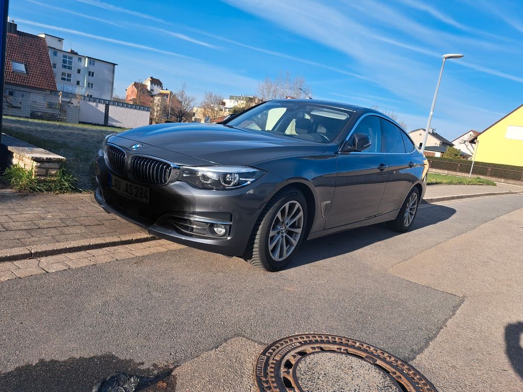 Image of BMW 320 Gran Turismo