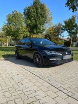 Seat Leon 2.0 TSI CUPRA 4Drive DSG Sportstourer CUPRA - Seat Leon Gebrauchtwagen in Rostock