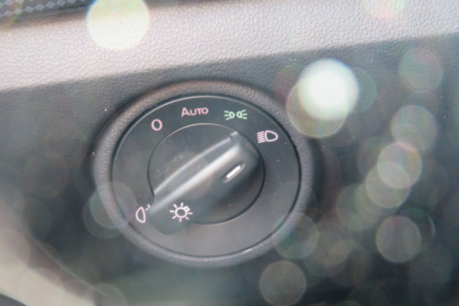 Fahrzeugabbildung Volkswagen up! GRA KLIMA PDC NOTBREMS APP-CONNECT 1.HD