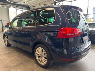 MYAUTOCENTER – Gebraucht- und Jahreswagen mit Werkstattservice in Pfaffenhofen Volkswagen Sharan*7SITZER*AHK*PANO*DCC*PDC*Bi-XENON*TEMPO*N