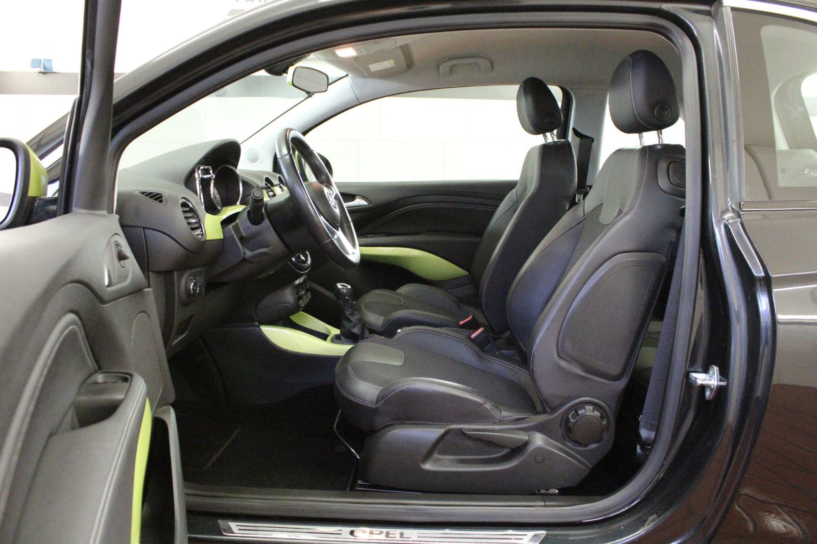 Fahrzeugabbildung Opel Adam JAM 1.2