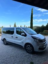 Fiat Talento Mehrzweckfahrzeug, Van, Kastenwagen, Fam - silberne Fiat Talento