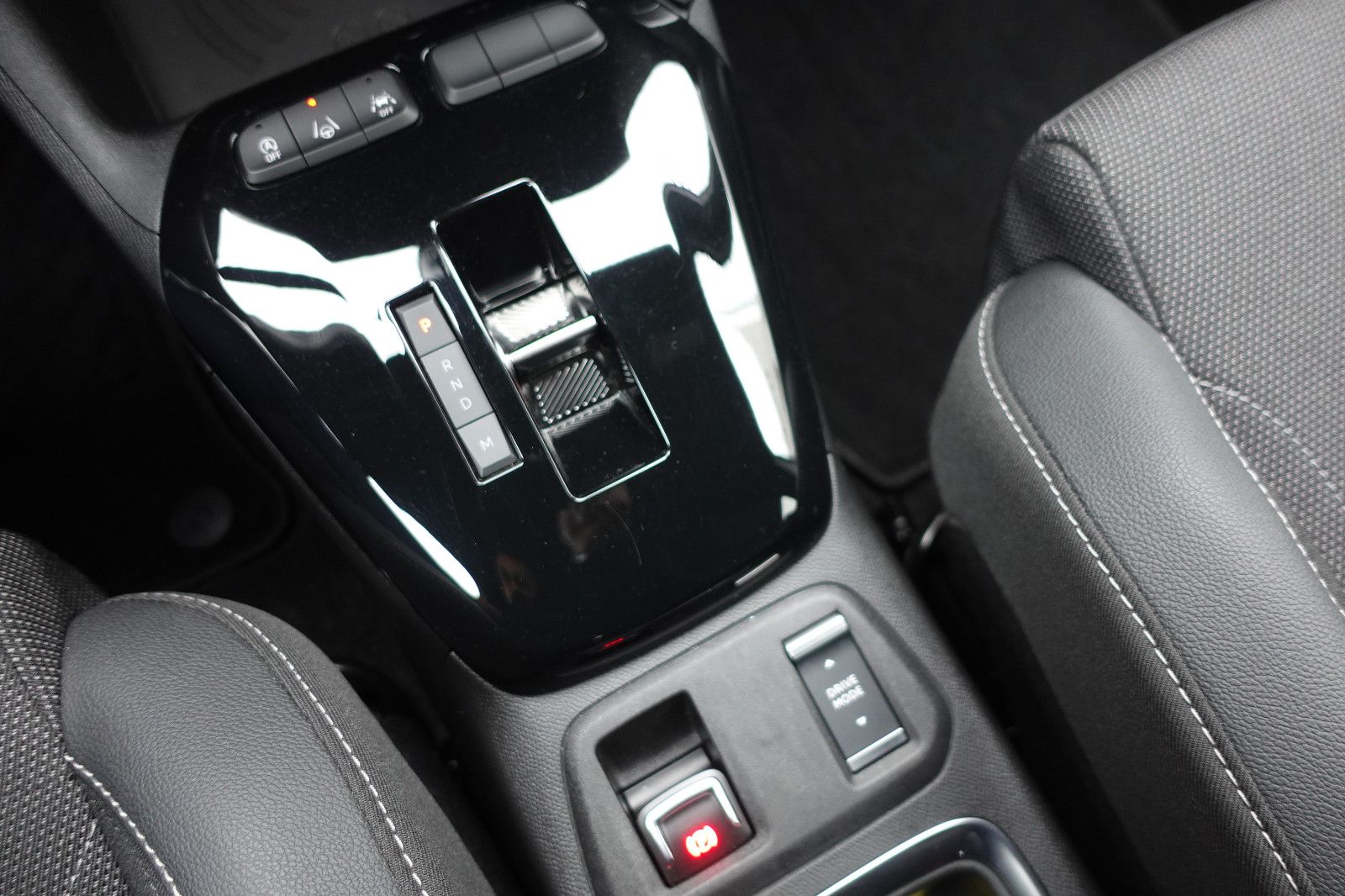 Fahrzeugabbildung Opel Corsa 1.2Turbo 48V GS eDCT - Allwetter,SHZ,Navi